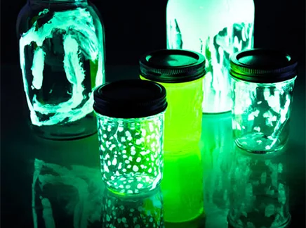 Glow in The Dark Powder Applications for Educational Tools and Science Projects