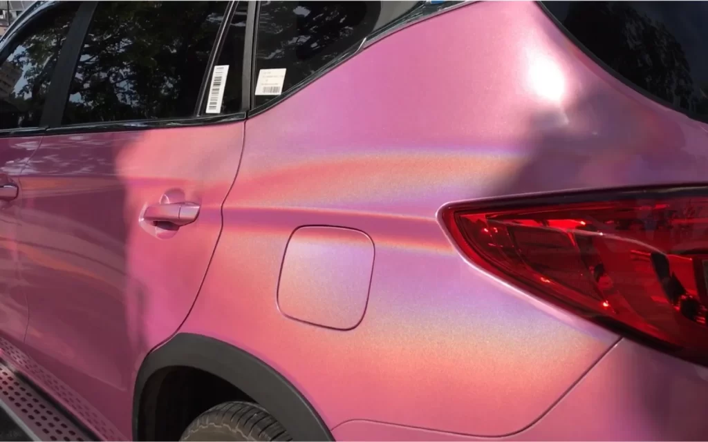 pink chameleon paint